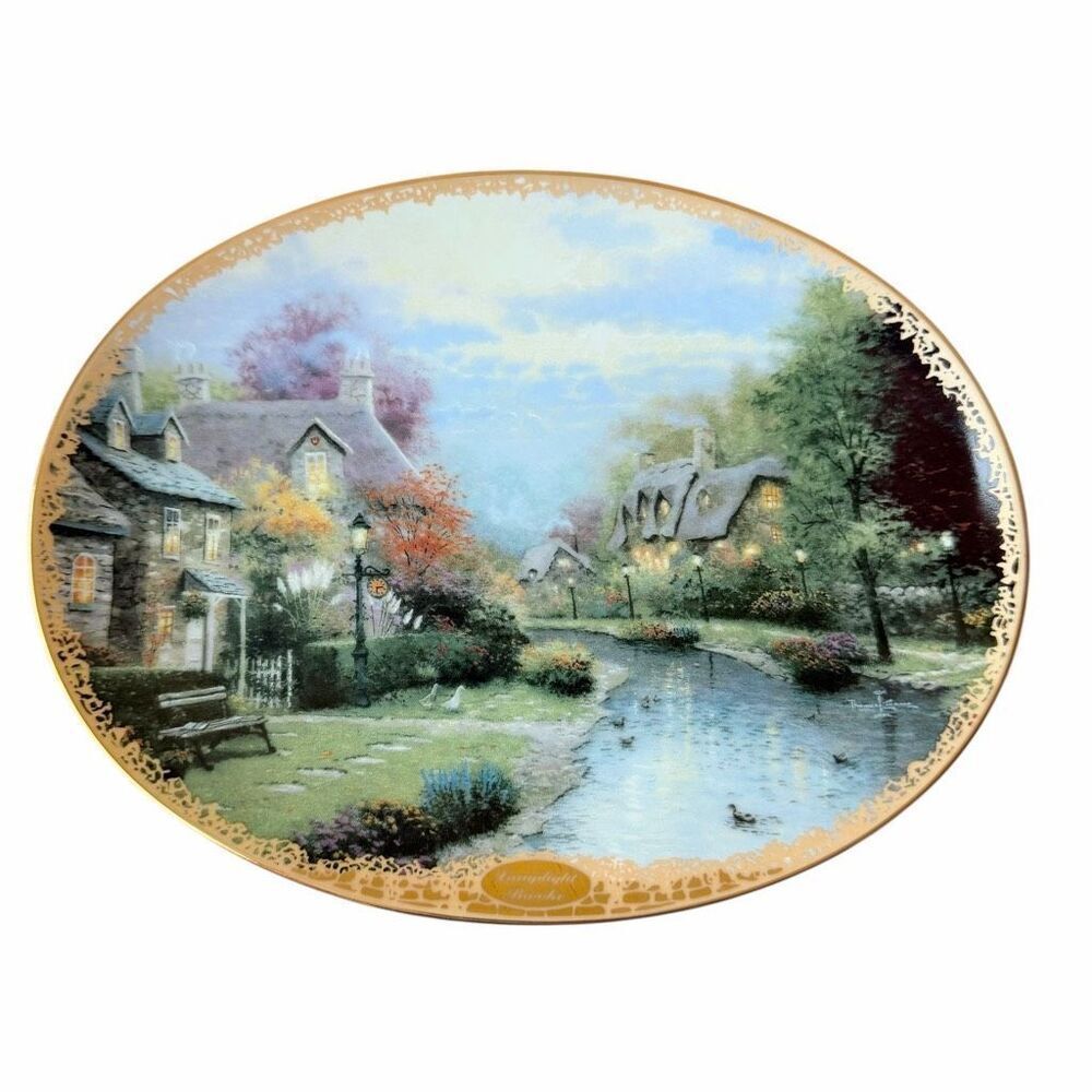 Thomas Kinkade " Lamplight Brooke" Oval Collector's Plate, 8 1/2" x 6 5/8"